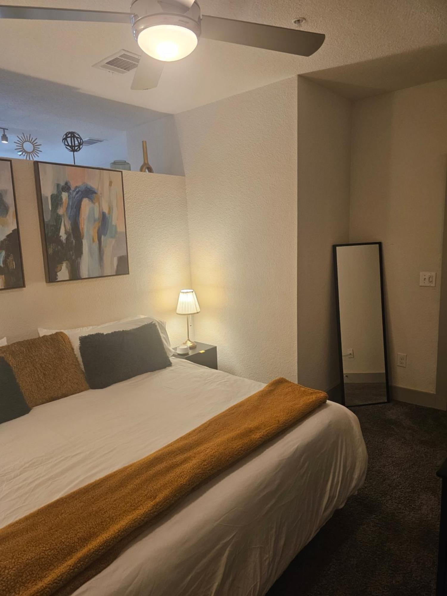 Appartement Modern Cozy Facing Riverwalk W King